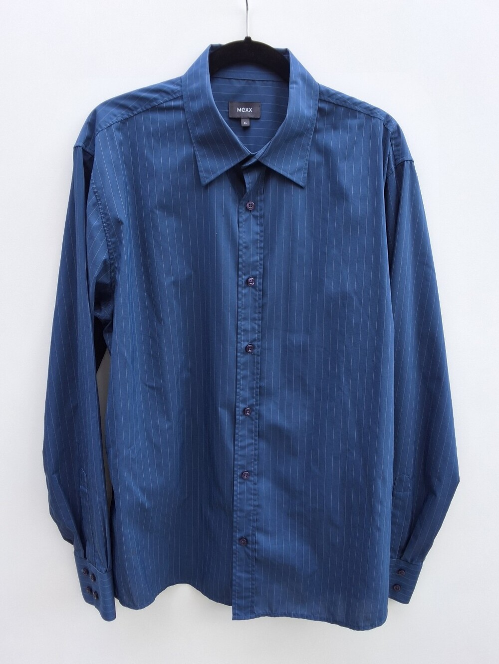 Vintage Mexx Blue Pinstripe Men's Long-Sleeve Button-up Dress Shirt